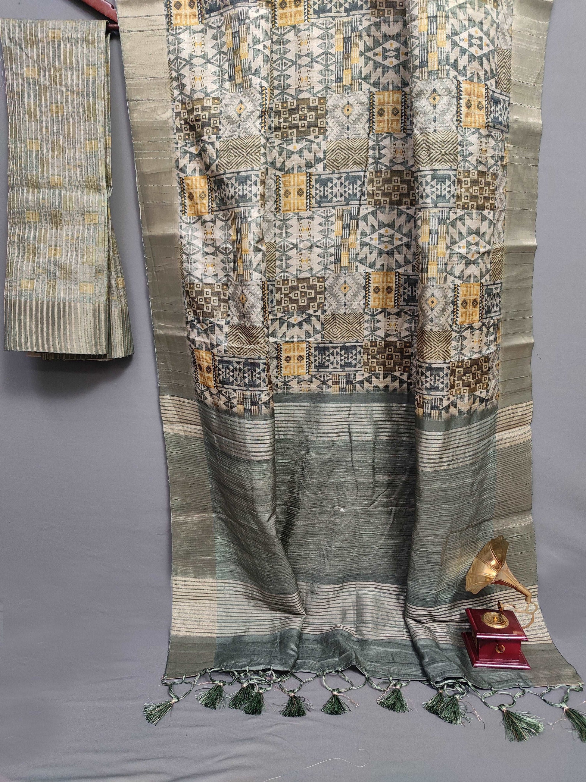 Charcoal Chevron Fusion Handloom Tussar Saree C4