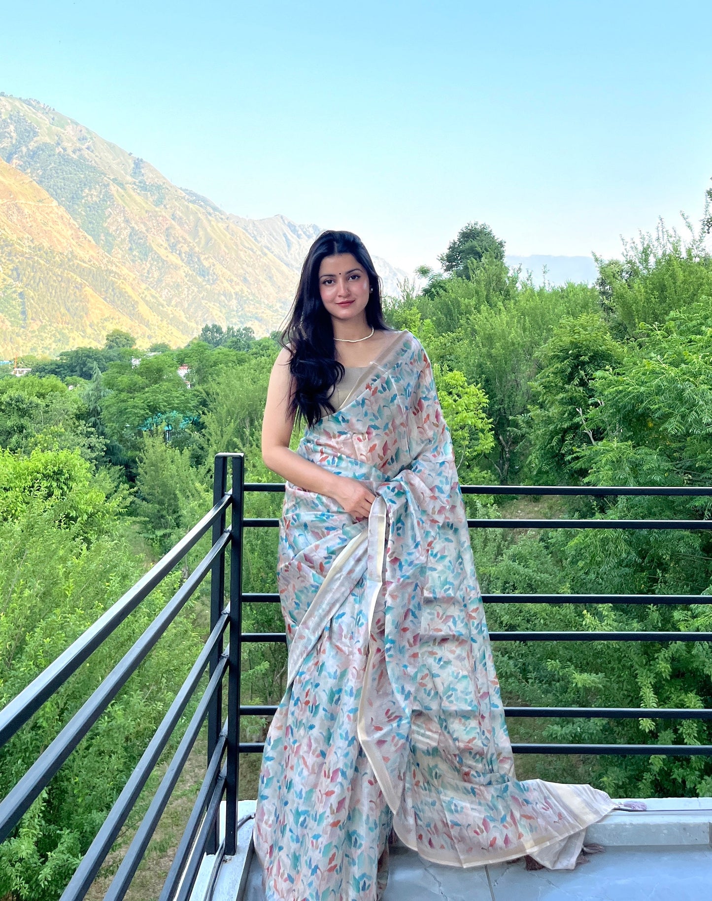 Warm Cream Wildflower Radiant Satin Saree CSB1 Geetha Creation