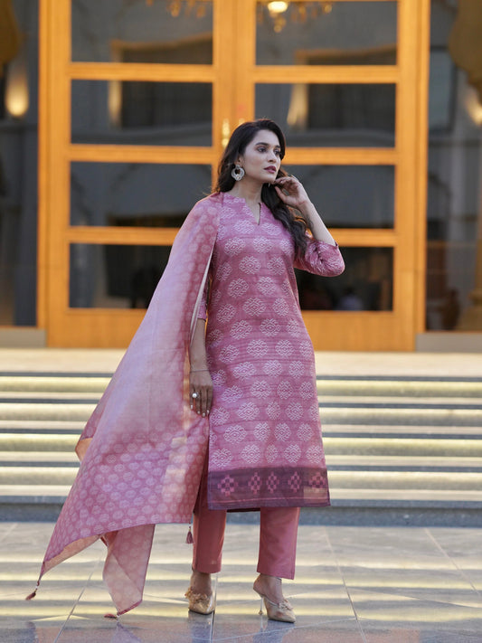 Gulnar Peach Ready to Wear Silk Kurti Set