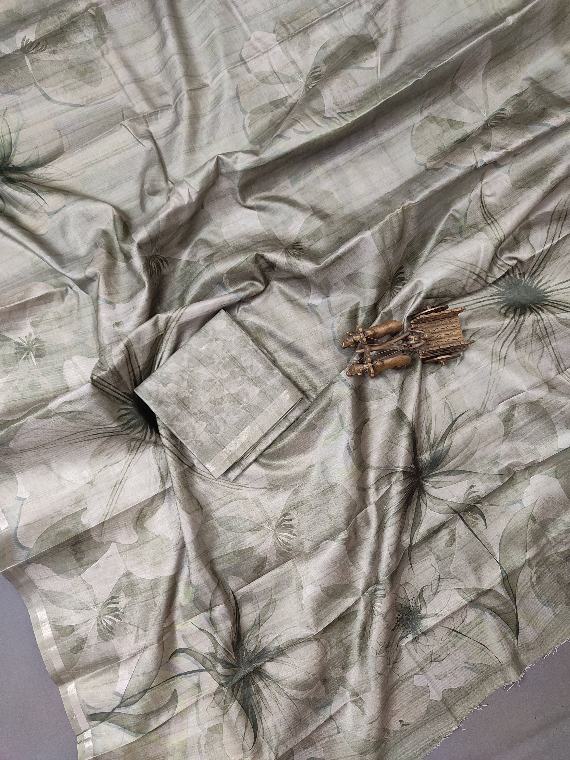 Greeny Leaf Ballet Fine Border Tussar Saree FBS2 Geetha Creation