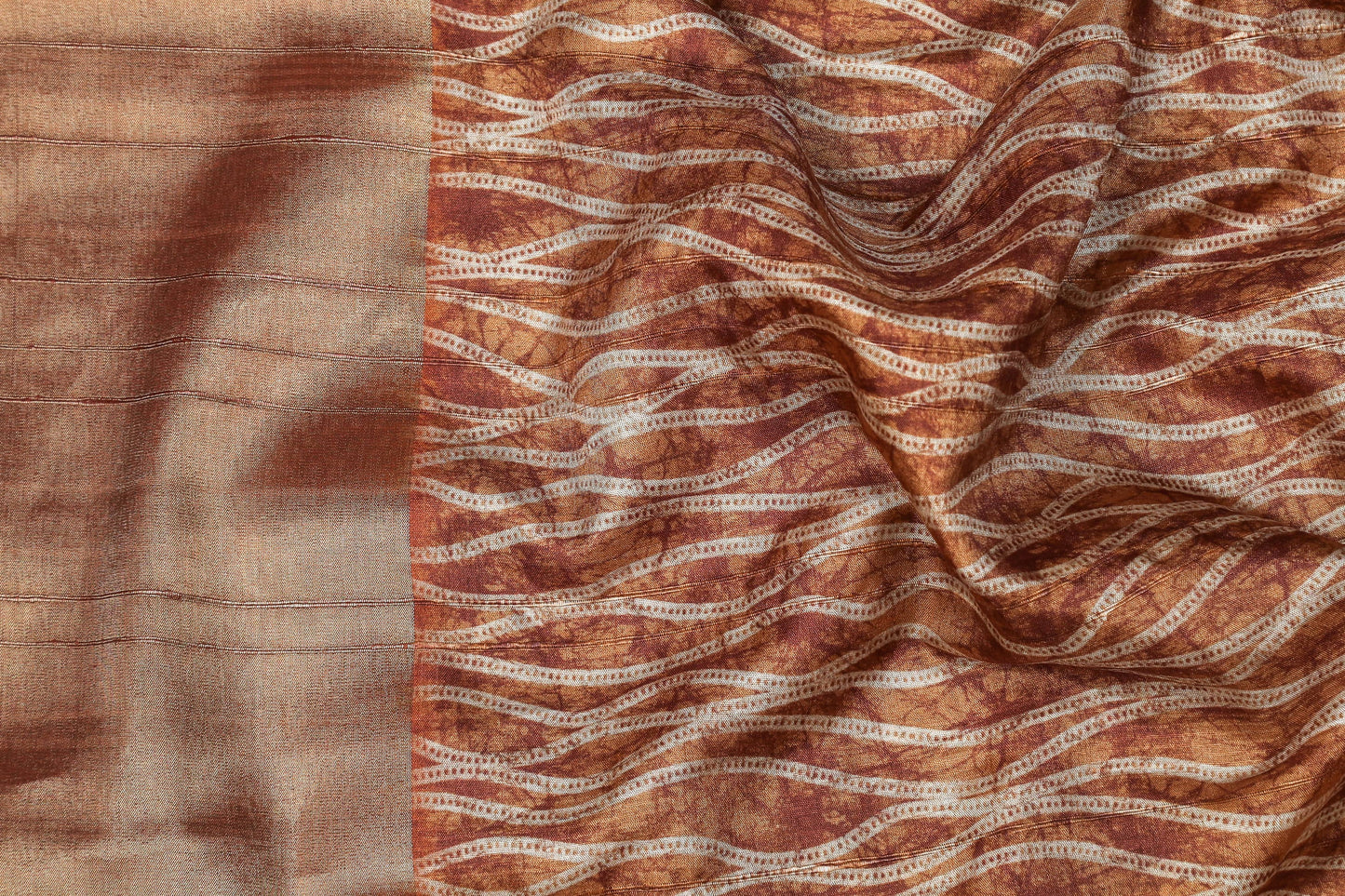 Gleaming Waves Sepia Premium Bold Border Kotha Handloom Saree Geetha Creation