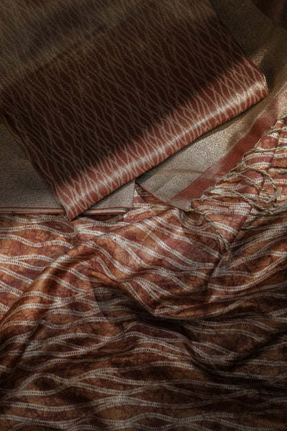 Gleaming Waves Sepia Premium Bold Border Kotha Handloom Saree Geetha Creation