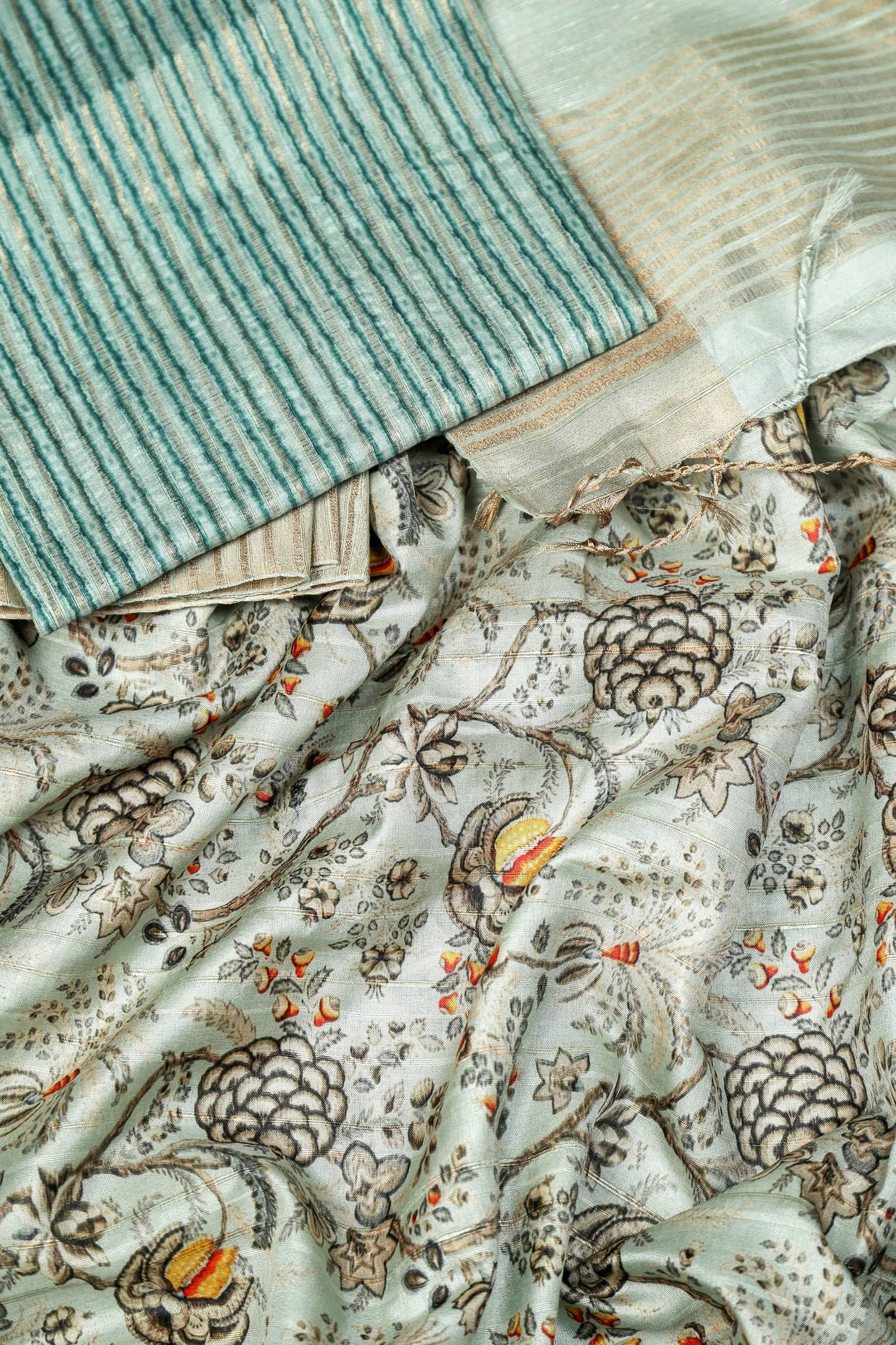 Soft Florals Chequered Chapa Handloom Tussar Saree C3 Geetha Creation