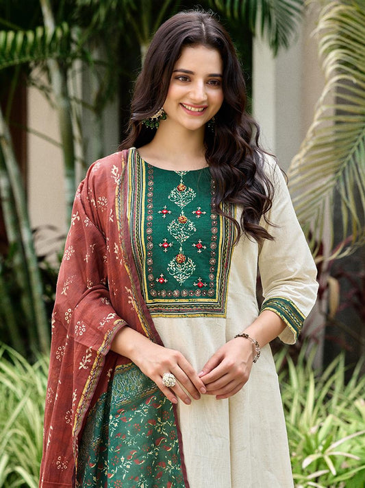 Satrangi Saaz Green and Red Ethnic Anarkali Dress